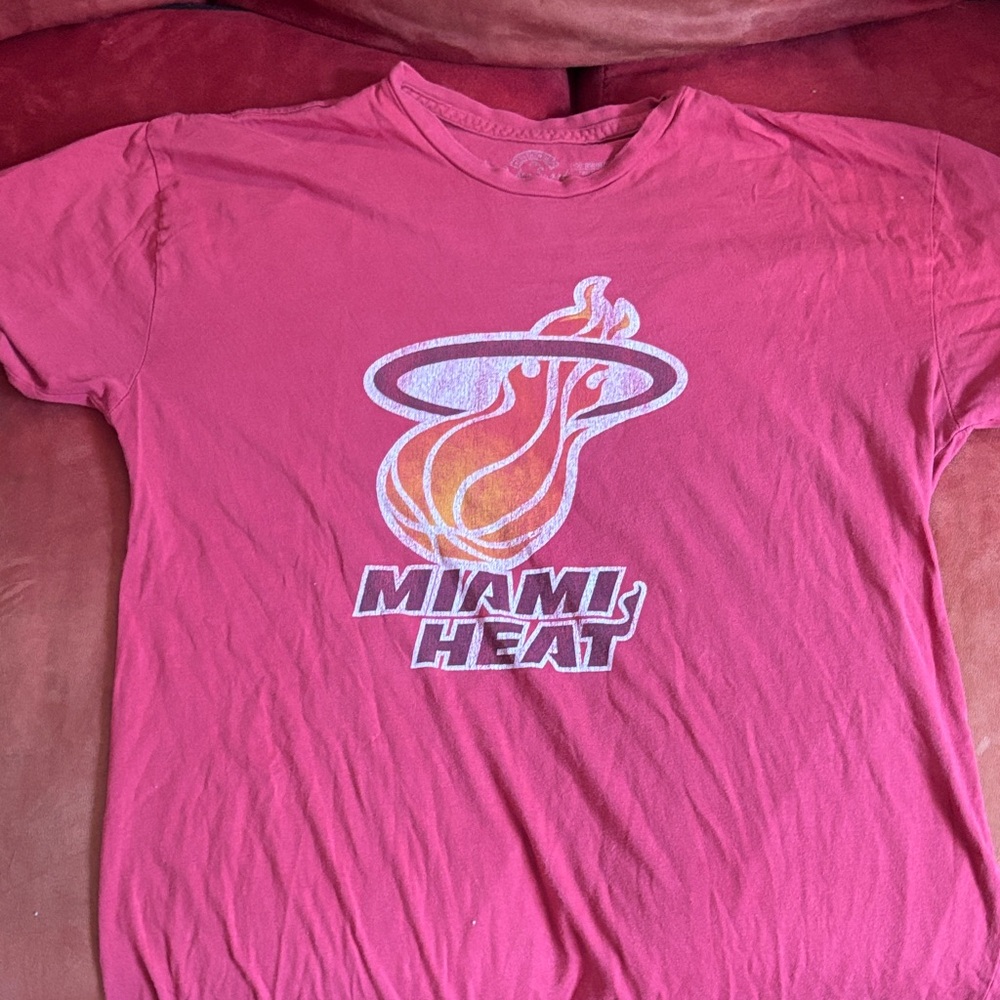 Miami Heat Retro Sport Red T-Shirt